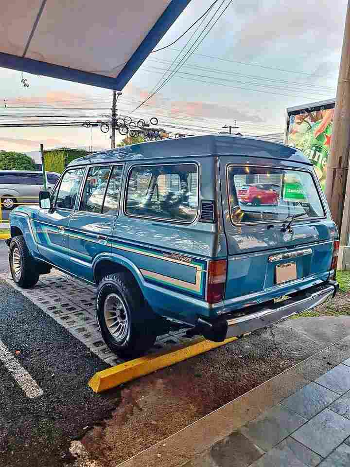 1984 Toyota Land Cruiser GX HJ60