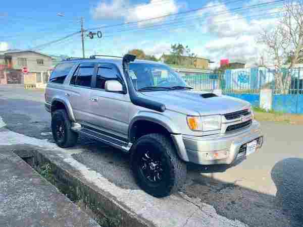 Toyota 4runner SR5 4x4 2001
