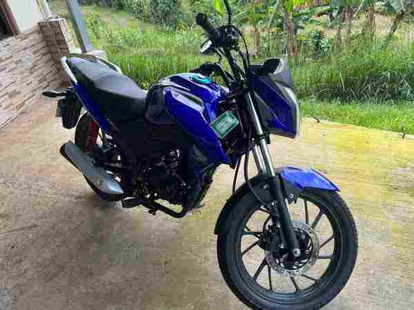 Honda CB125F Twister 2023 just like new